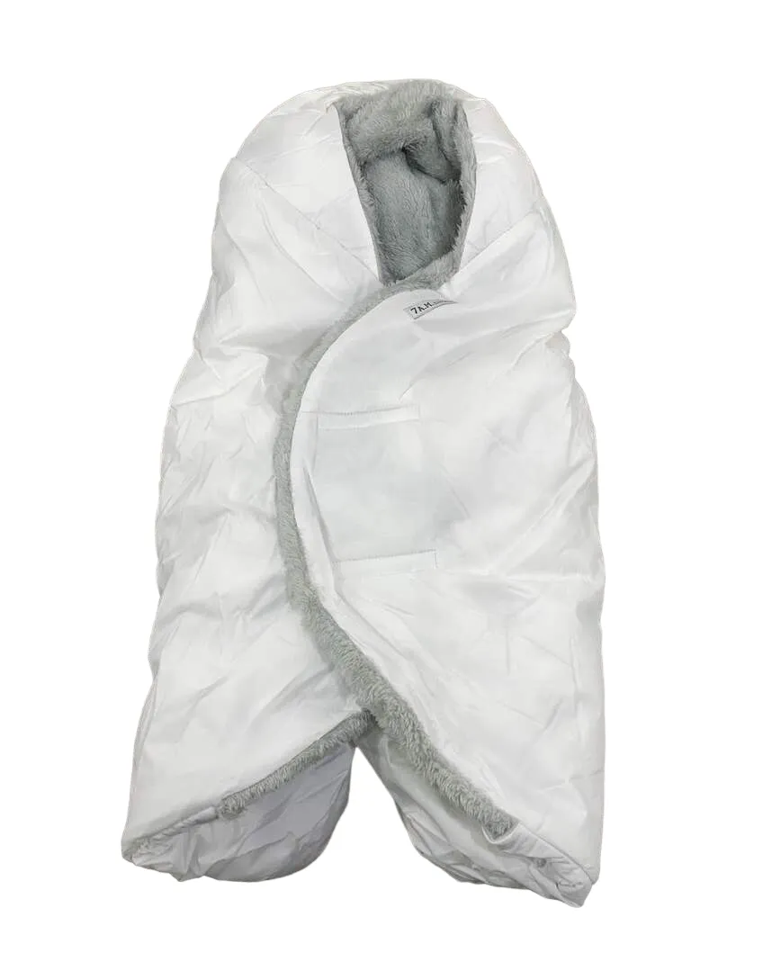 7 A.M. Enfant Nido, White Plush, Small (0-6 months)