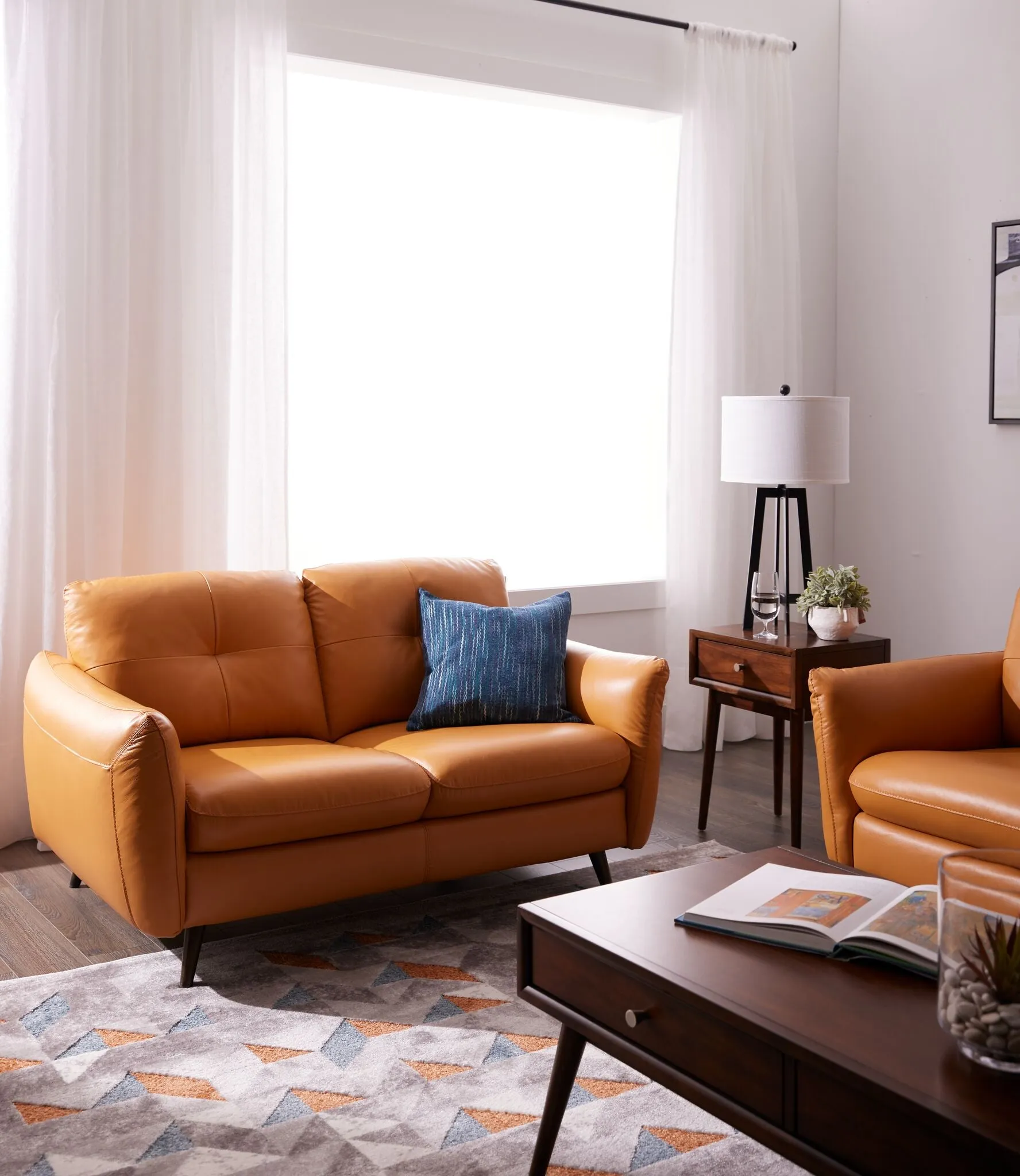 Carlino Leather Loveseat - Honey Yellow
